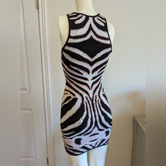 NWT Sweater Dress - Picture 3 of 4